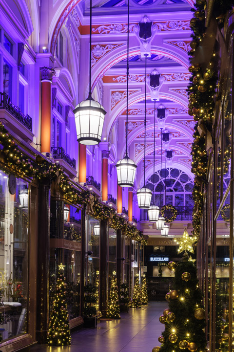 Photograph of Royal Arcade Christmas 1