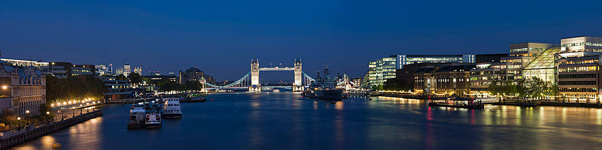 Photograph of View from London Bridge 1 | Panoramic London Photos